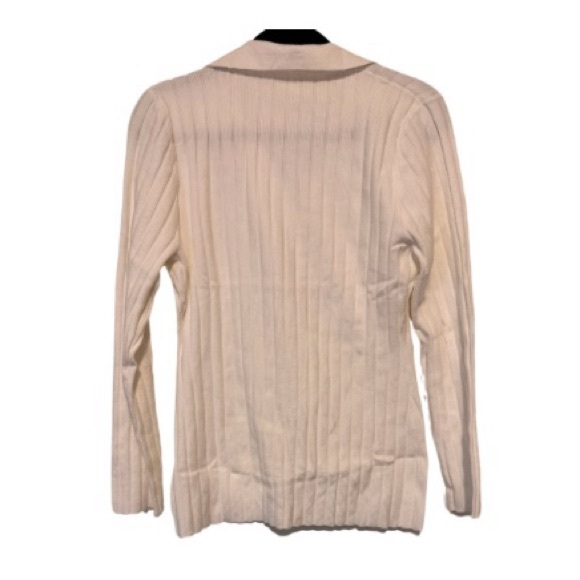 BUTTON DOWN CARDIGAN - Picture 2 of 4